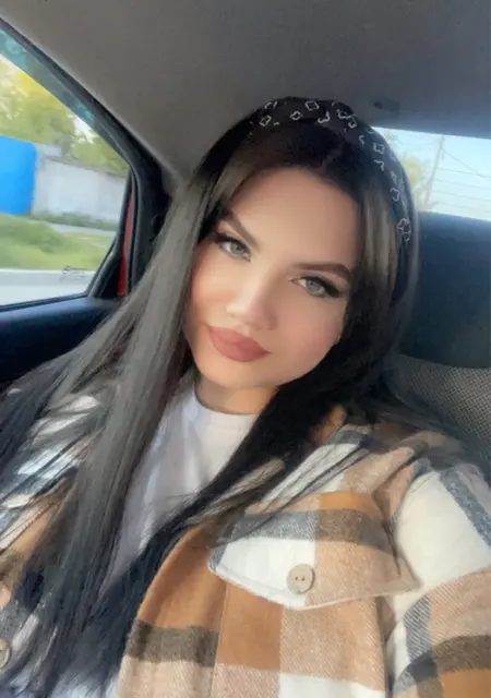Лина из Чебоксар, мне 25, познакомлюсь для общения