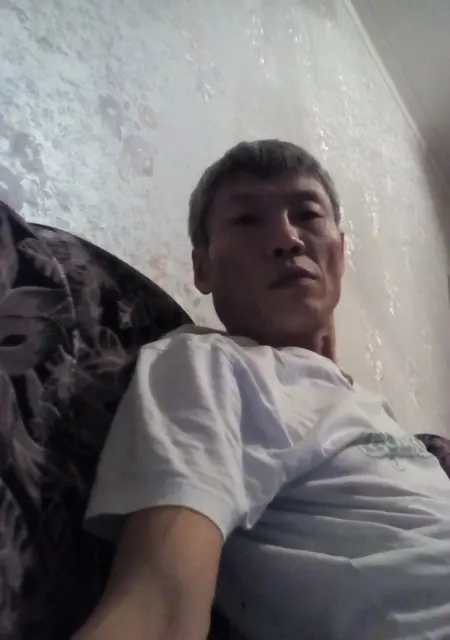 Александр из Прохладного, ищу на сайте знакомства на одну ночь