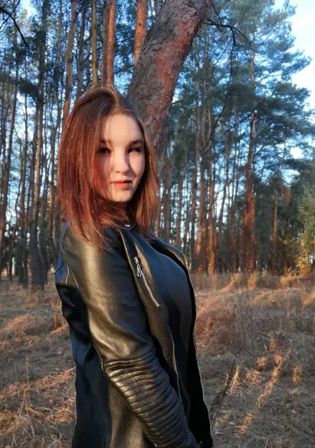 Юлия из Курска, мне 25, познакомлюсь для приятного времяпровождения