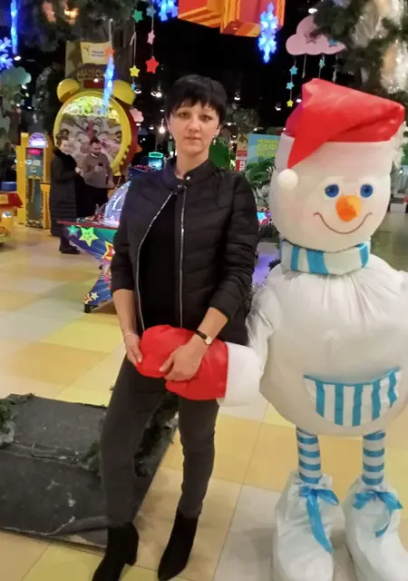 Я Оксана, 40, из Сургута, ищу знакомство для дружбы