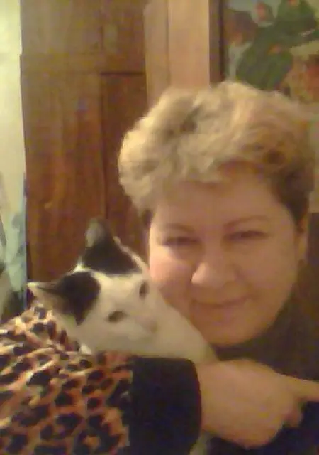 Я Алена, 56, знакомлюсь без обязательств в Калуге