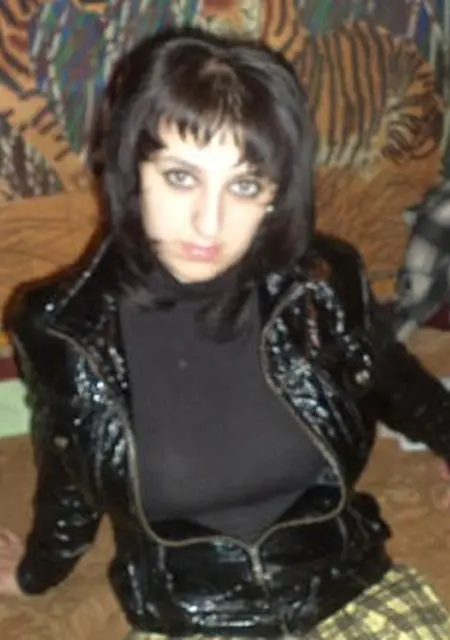 Я Эрра, 35, из Томска, ищу знакомство для дружбы