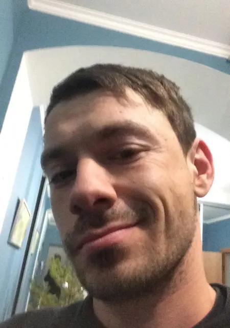 Я Maxime, 39 років з Вишгород, шукаю знайомство для приємного проведення часу