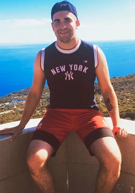 Я Дмитрий, 28, из Севастополя, ищу знакомство для общения