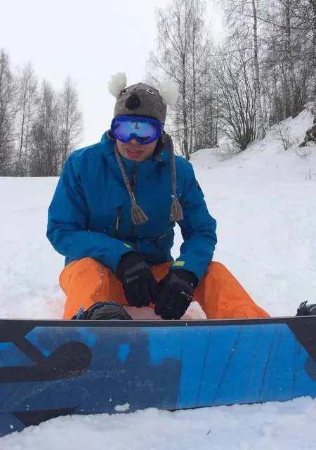 Dan из Нижнего Тагила, мне 40, познакомлюсь для вирта