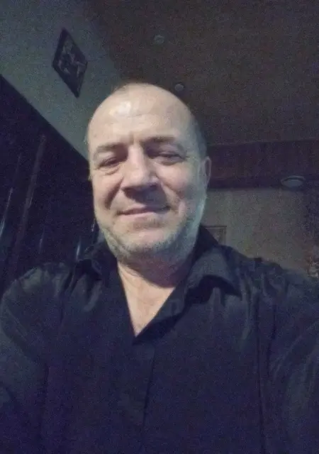 Олег из Люберец, ищу на сайте знакомства без обязательств