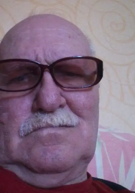Я Александр, 74, из Волгограда, ищу знакомство для постоянных отношений