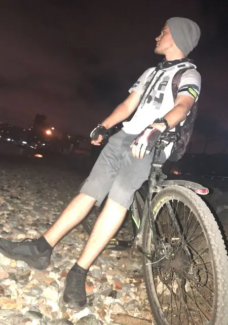 Я Андрей, 29, знакомлюсь без обязательств в Владивостоке