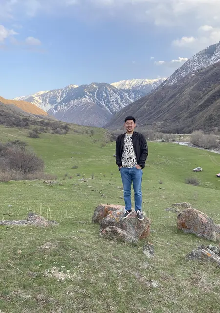 Я Алибек, 31, знакомлюсь на одну ночь в Алматы