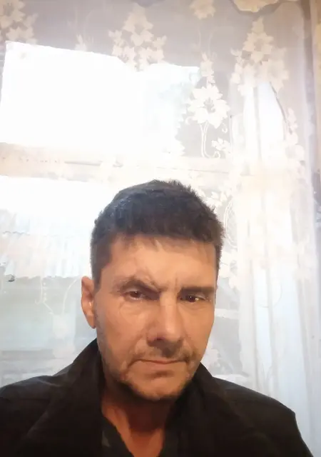 Я Евгений, 48, из Новосибирска, ищу знакомство для дружбы