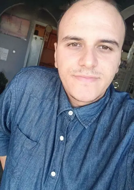 Я Starman, 26, из Афин, ищу знакомство для дружбы