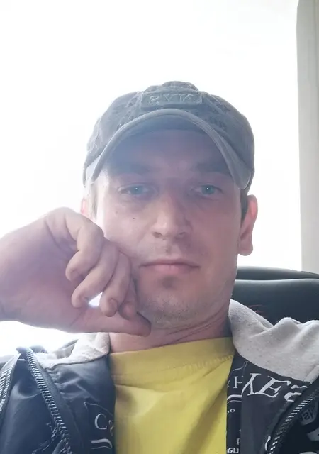 Игорь из Кимр, ищу на сайте знакомства без обязательств