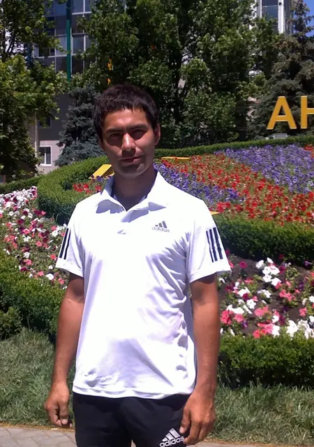 Зоо из Астрахани, мне 40, познакомлюсь для приятного времяпровождения