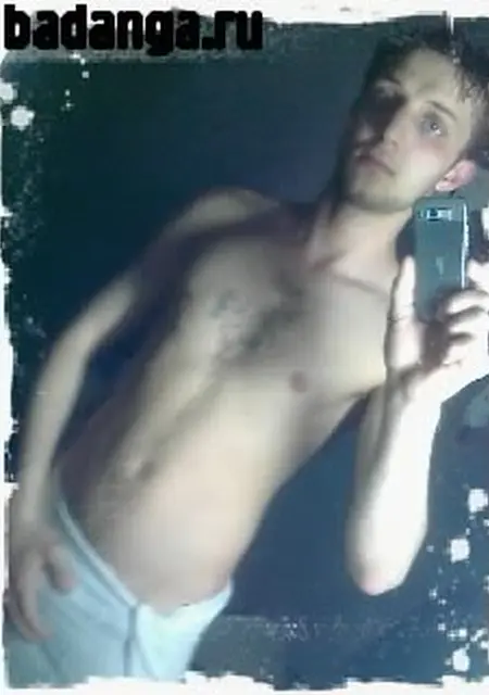 Я Артем, 37, из Пятигорска, ищу знакомства без обязательств