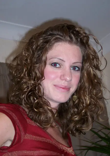 Я Анжела, 43, знакомлюсь без обязательств в Минске