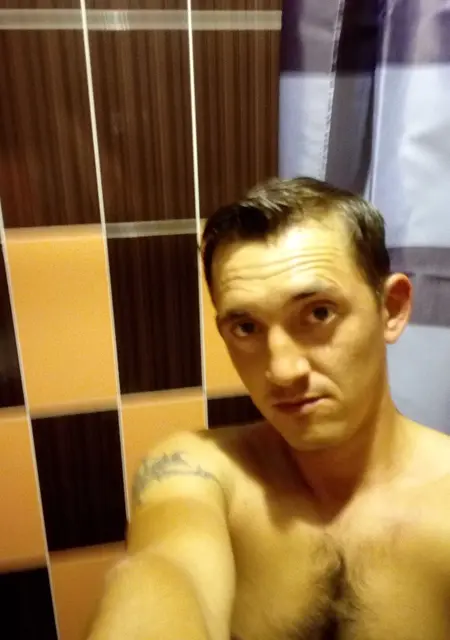 Я Fenix, 39, знакомлюсь на одну ночь в Анапе