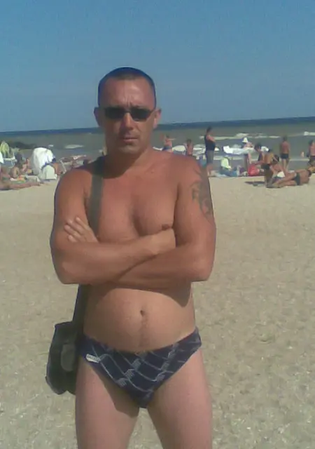 Я Александр, 45, знакомлюсь без обязательств в Мелитополе