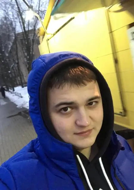 Роман из Смоленска, мне 31, познакомлюсь на одну ночь