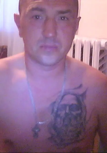 Я Александр, 50, знакомлюсь без обязательств в Азове