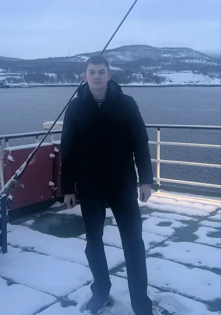 Игорь из Санкт-Петербурга, ищу на сайте открытые отношения