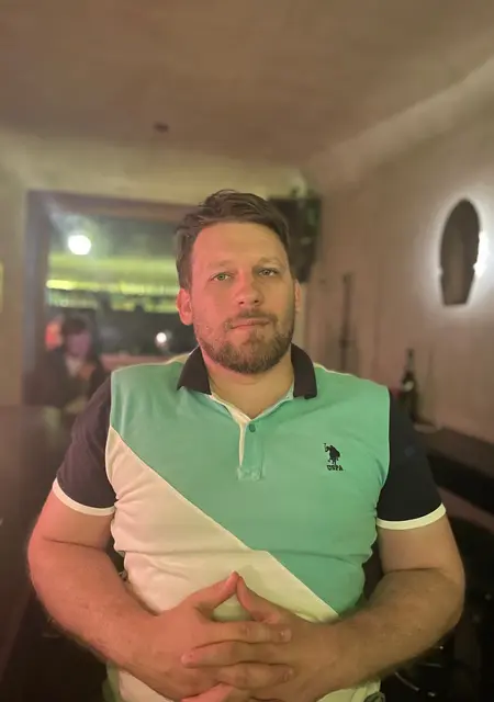 Я Евгений, 37, из Айхала, ищу знакомство для дружбы