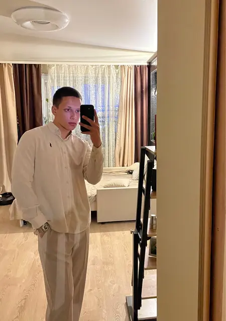 Я Макс, 21, знакомлюсь без обязательств в Уссурийске