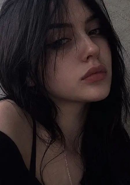 Я Кира, 18, знакомлюсь для совместных путешествий в Москве