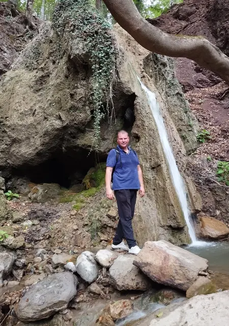 Владимир из Сибая, мне 40, познакомлюсь без обязательств