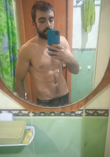 Алекс из Тынды, мне 31, познакомлюсь на одну ночь