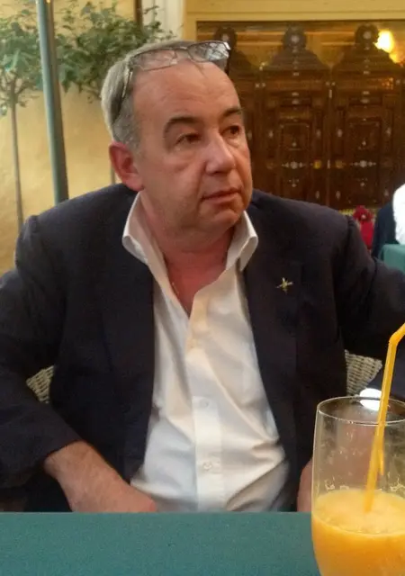 Александр из Коврова, мне 65, познакомлюсь без обязательств