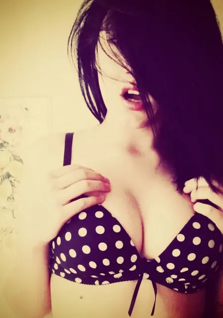 Я Алена, 28, знакомлюсь для общения в Туле