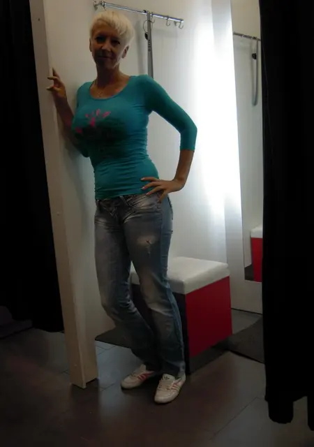 Светик из Воронежа, ищу на сайте знакомства на одну ночь