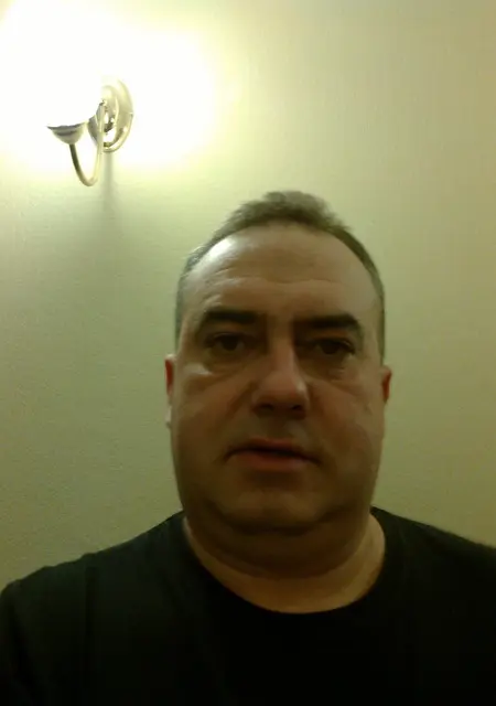 Олег з Кропивницького, шукаю на сайті знайомства на одну ніч