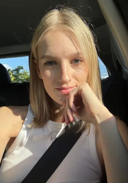 Marianna из Саратова, мне 27, познакомлюсь для общения