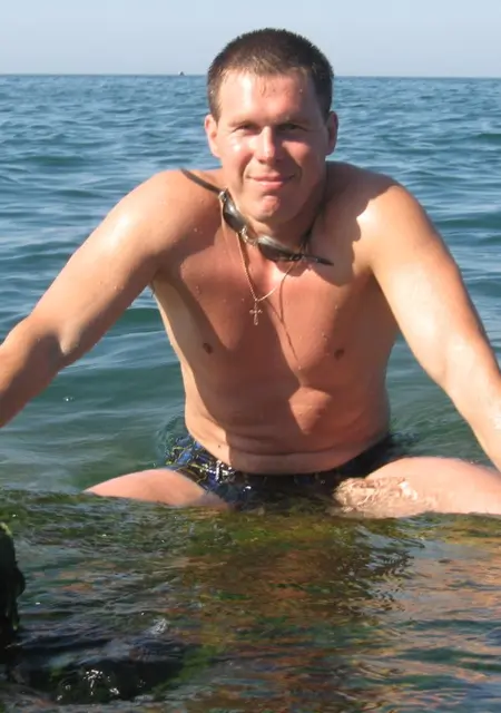 Я Sandro-P, 35, из Выксы, ищу знакомство для дружбы