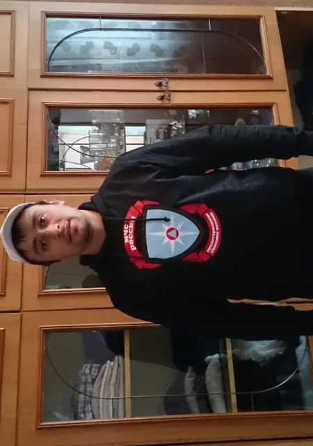 Я Sdf, 39, знакомлюсь для приятного времяпровождения в Нерюнгри