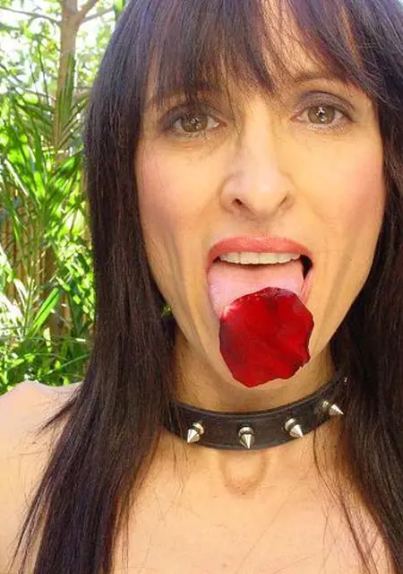 Я Зоо Алёна, 46, из Сочи, ищу знакомства без обязательств