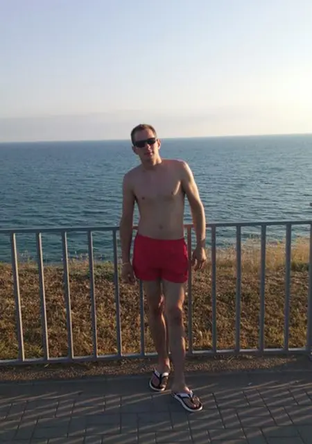 Серёга из Клина, ищу на сайте знакомства на одну ночь