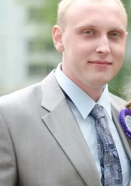 Илья из Канаша, мне 34, познакомлюсь без обязательств