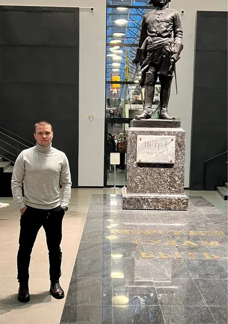 Я Дмитрий, 28, из Владикавказа, ищу знакомство для постоянных отношений