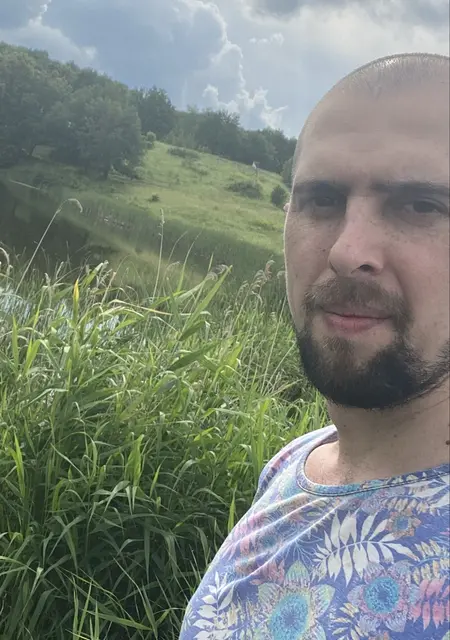 Я Raf, 31, знакомлюсь для совместных путешествий в Саратове