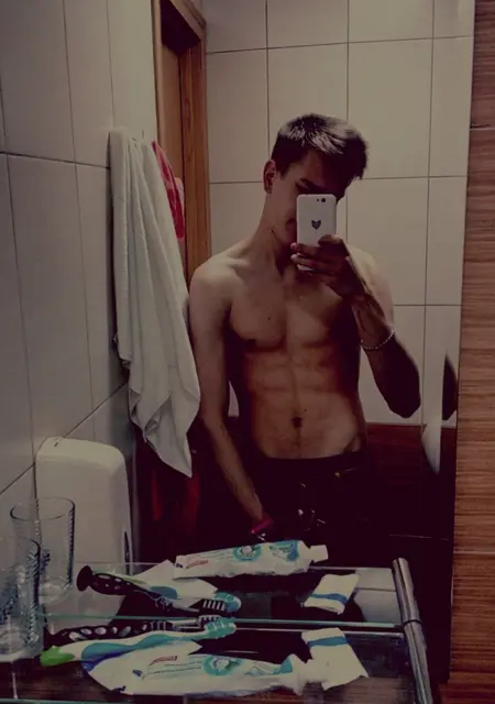 Я Дима, 27, знакомлюсь для вирта в Отрадном