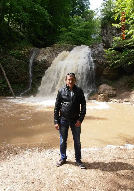 Я Алексей, 42, знакомлюсь для приятного времяпровождения в Новочеркасске