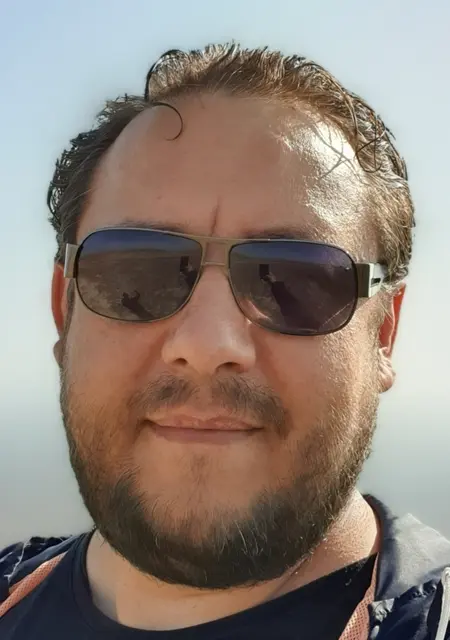 Я Александр, 43, знакомлюсь без обязательств в Феодосии