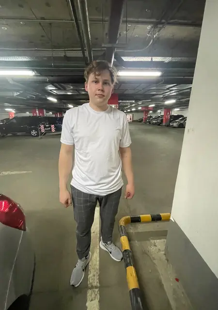 Я Инсаф, 24, знакомлюсь без обязательств в Новочебоксарске