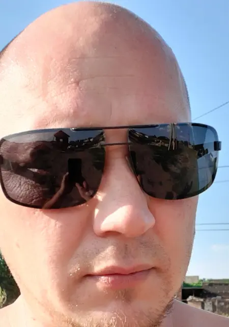 Я Владимир, 48, знакомлюсь без обязательств в Энеме