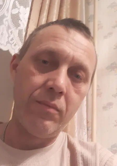 Я Алексей, 47, из Нерюнгри, ищу знакомства без обязательств