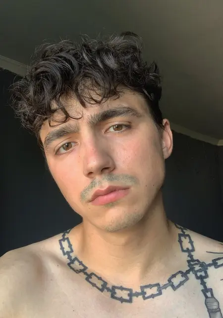 Я Сергей, 25, знакомлюсь на одну ночь в Майкопе