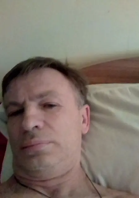 Андрей из Крымска, ищу на сайте знакомства на одну ночь