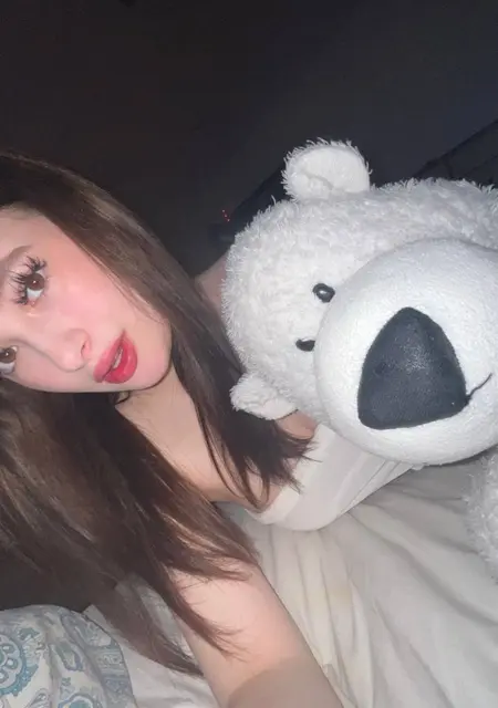 Василиса из Новосибирска, мне 21, познакомлюсь для общения